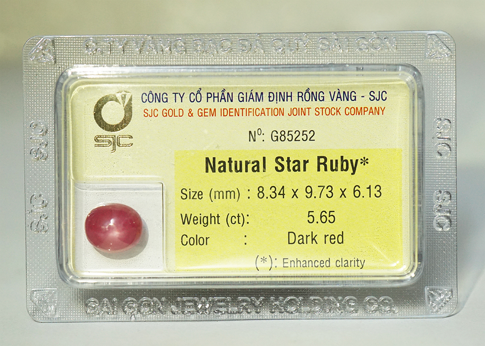Mặt Đá Quý Ruby Sao Tự Nhiên Mài Trơn Oval 8*9 Li 85252