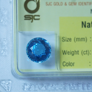 Mặt đá topaz xanh hình tròn đẹp tự nhiên